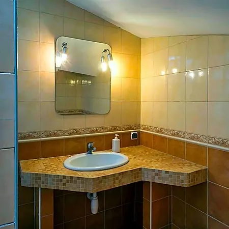 Nad Jeziorem Lakeside Borucino (Kartuzy)