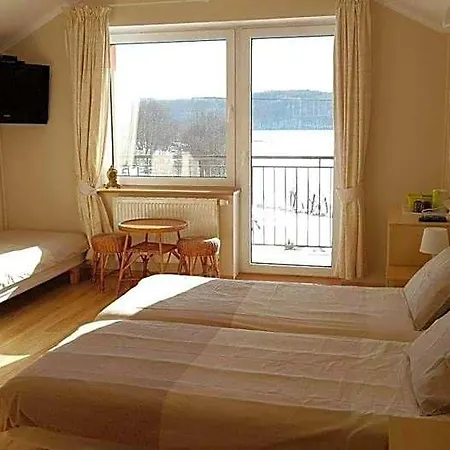 Nad Jeziorem Lakeside Borucino (Kartuzy)