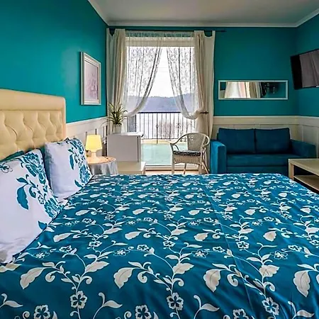 Hotel Nad Jeziorem Lakeside *